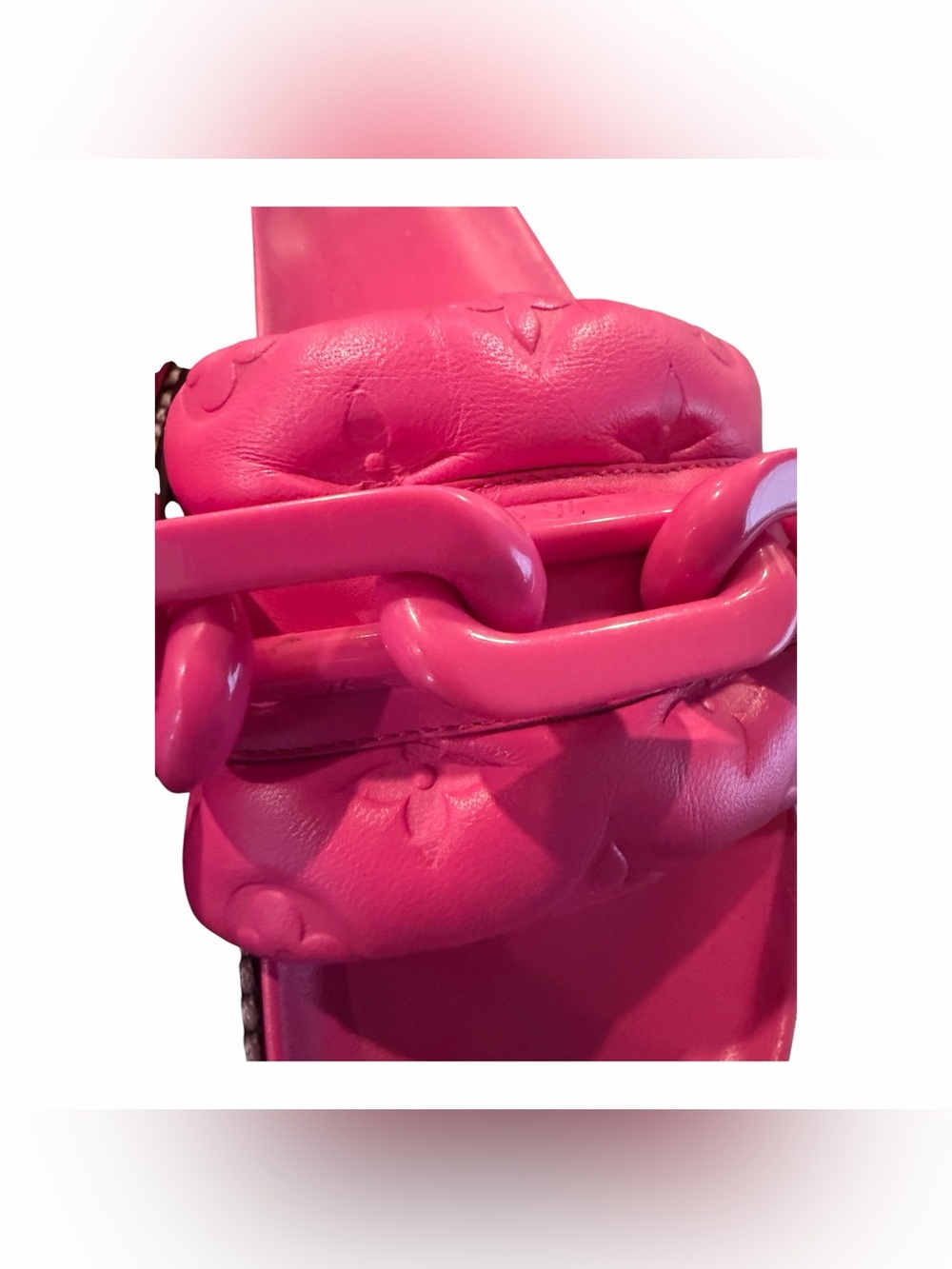 Louis Vuitton Hot Pink Chain-Link Slide Sandals - Picture 2 of 15